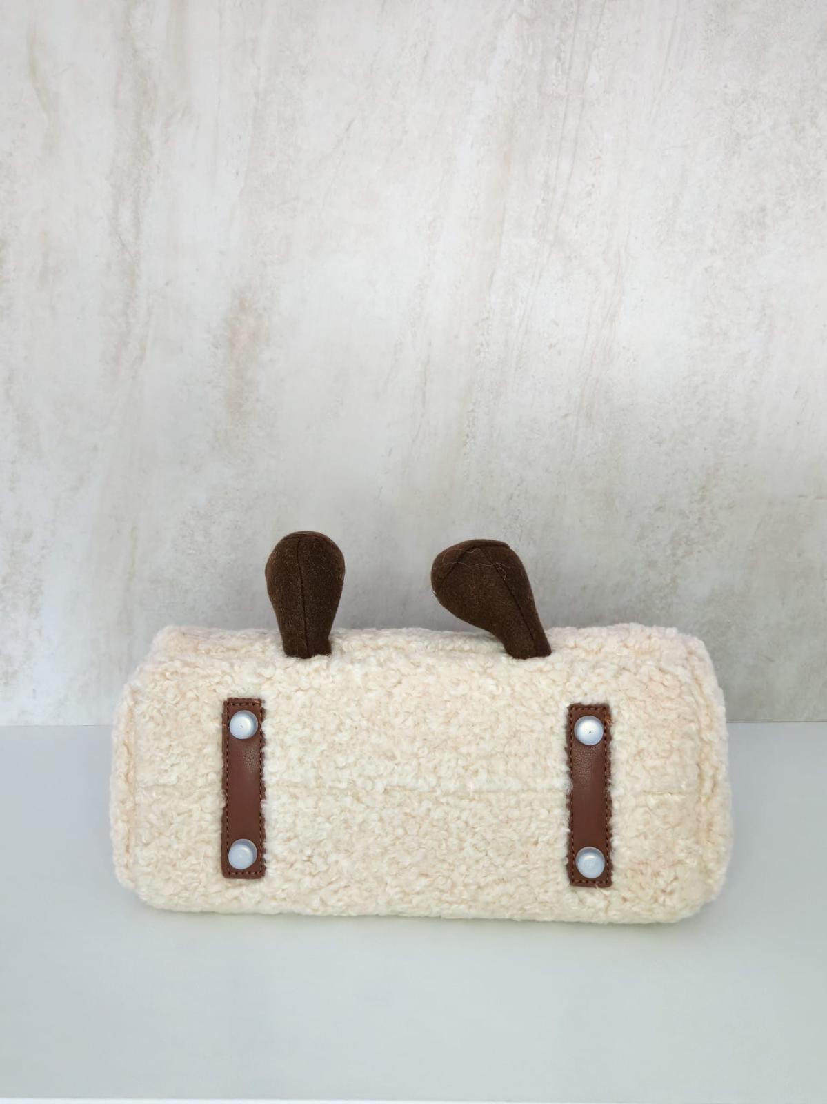 Jellykin Plush Smile Handbag – Cream